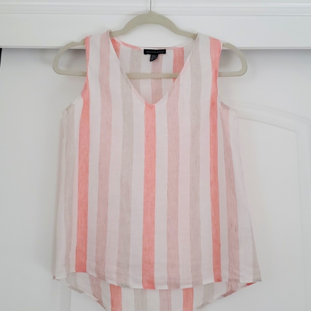 Saks Fifth Avenue womans Top